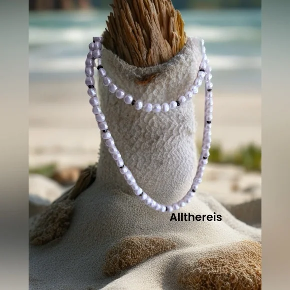 🎉Pearl strand necklace HOST PICK!🎉 - Picture 8 of 16